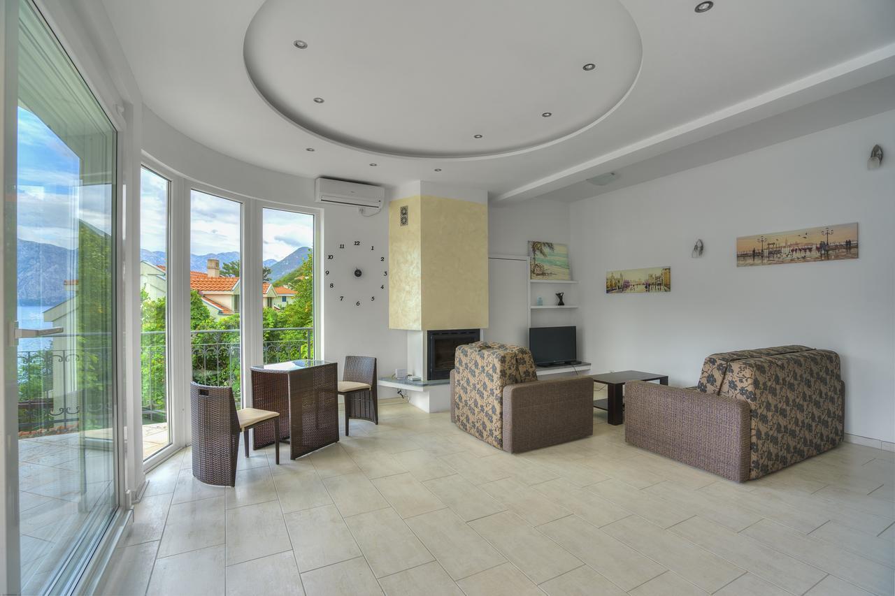 Villa Kosta Morinj Bagian luar foto
