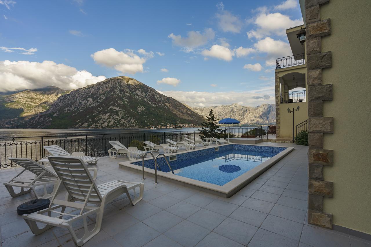 Villa Kosta Morinj Bagian luar foto